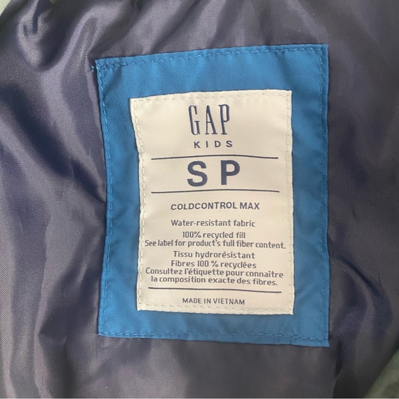 NWT Gap Kids Cold Control Max Puffer Hooded Winter Jacket - Size S (6/7) - Picture 4 of 5